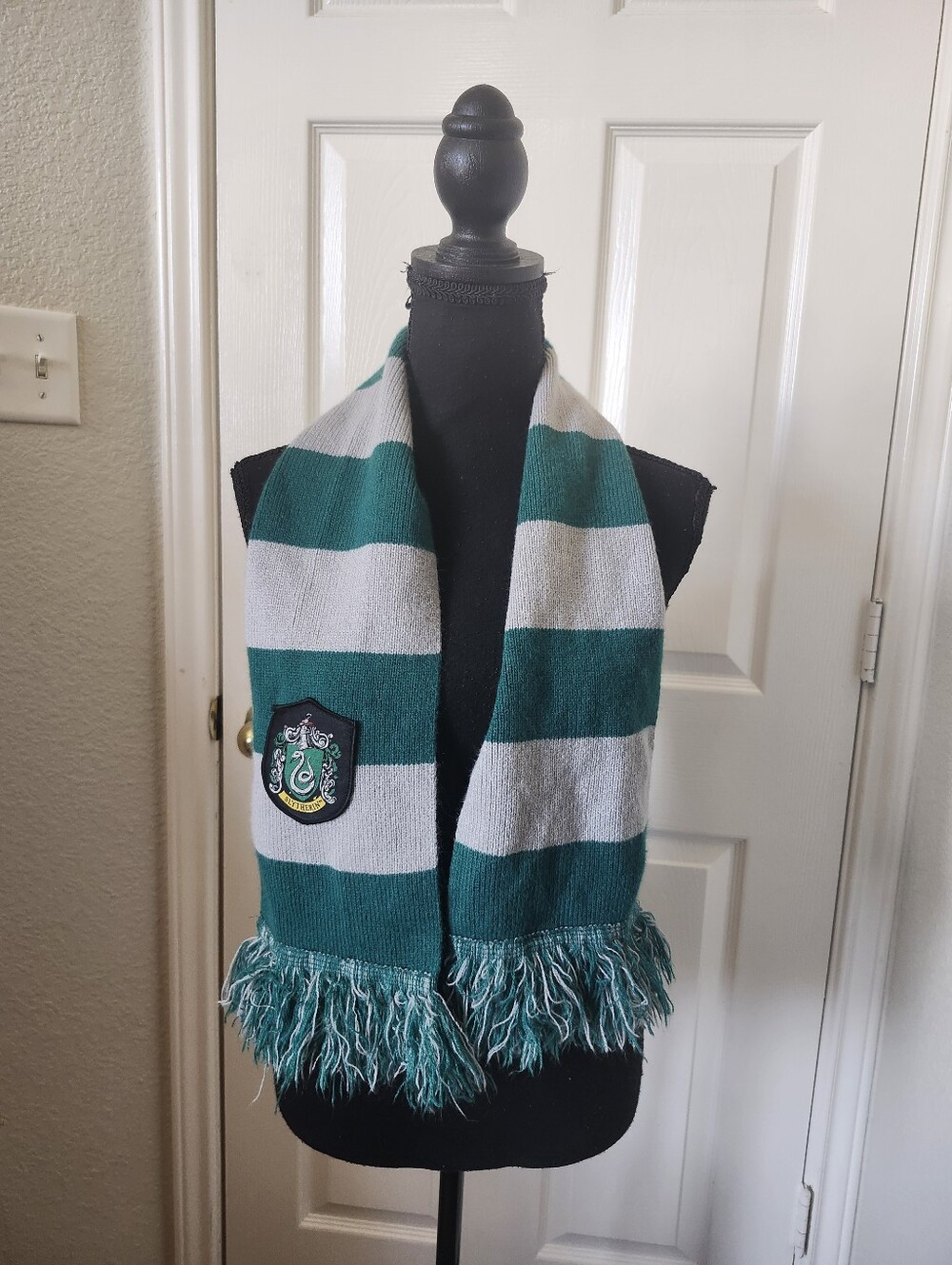 Wizarding World Of Harry Potter Sylterin House Crest Scarf